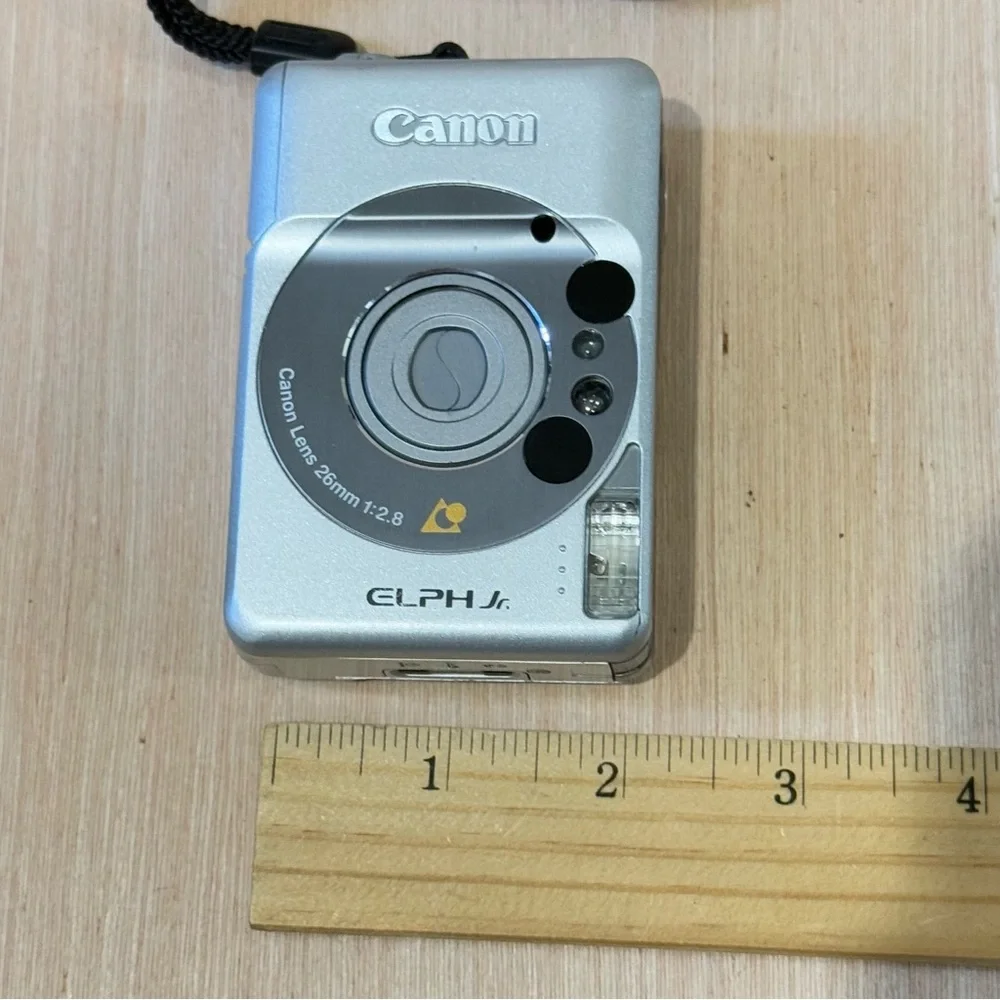 Canon Elph Jr Point & Shoot APS Film Camera 26mm f2.8(UNTESTED) No Battery-Read!
